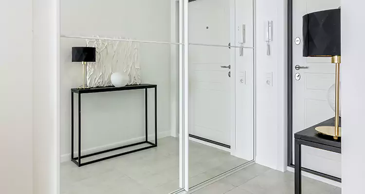 Mirrored Bifold Closet Doors Repair in San Lorenzo, CA
