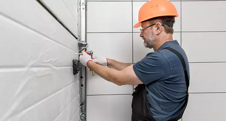 Emergency Garage Door Repair in San Lorenzo, CA