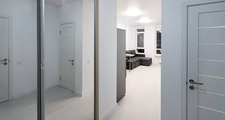 Modern Mirrored Closet Doors Repair in San Lorenzo, CA