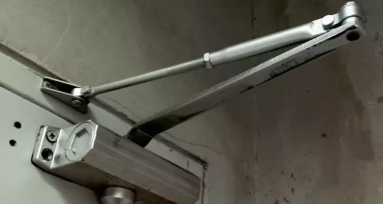 Door Closer Oil Leak Repair in San Lorenzo, CA