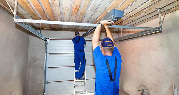 Garage Door Opener Technician in San Lorenzo, CA